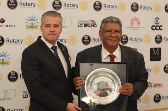 Rotary Club Tucumán reconoció a Miguel Villagra 