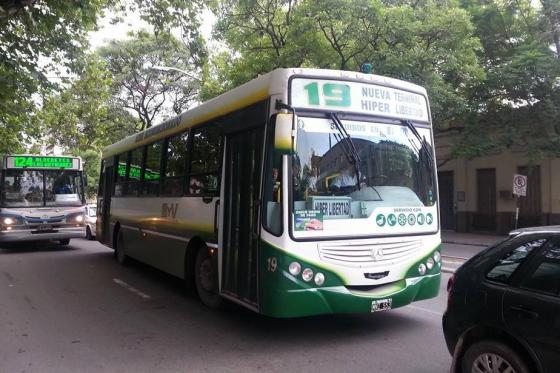 Transitamos las calles de Tucumán con la alegría de servir a nuestra comunidad procurando brindar un servicio de calidad y excelencia.